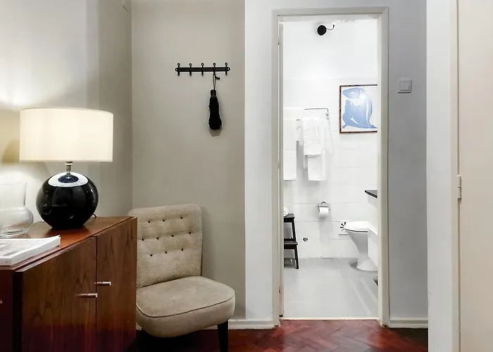 דירה Claude Homes Rato *